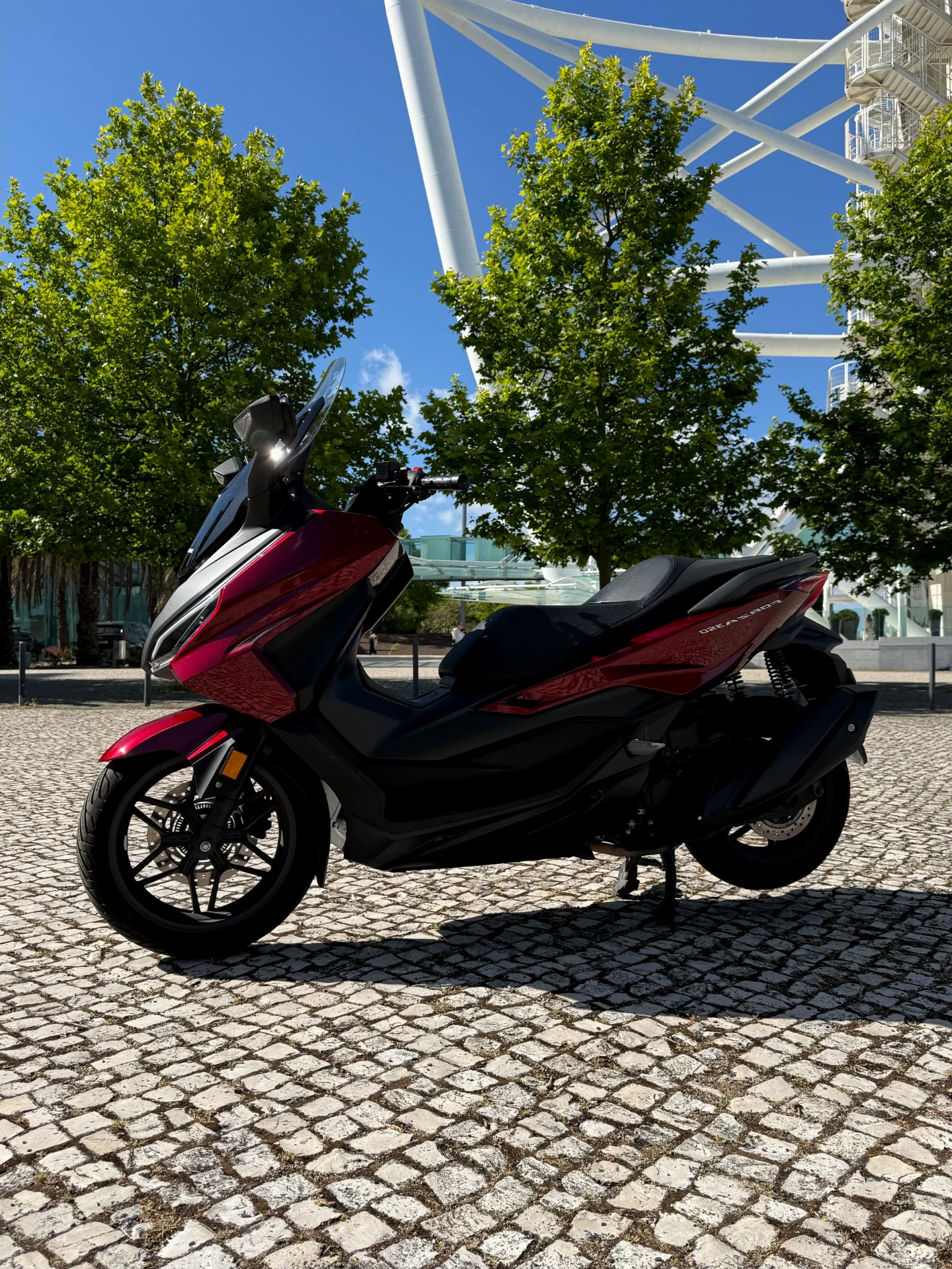 Honda Forza 350 • Garantia Honda • 5500 km
